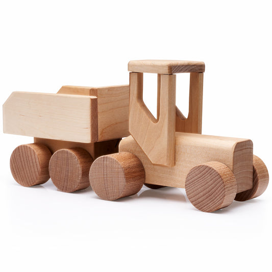 Tõnu - DIY Wooden Tractor