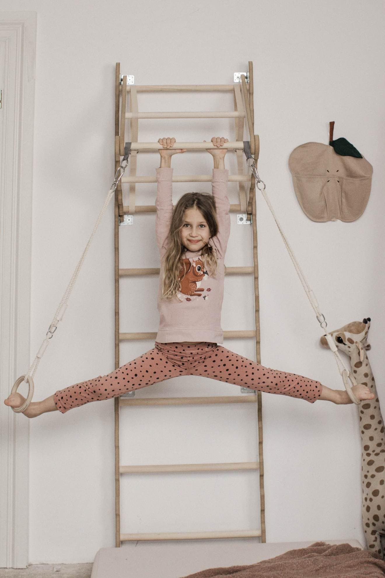 MAMOI® Espalier en bois, Mur escalade suedois pour enfant, Échelle suedoise pour bebe, Jeux descalade et gym avec accessoires, Barre et anneaux gymnastique-5